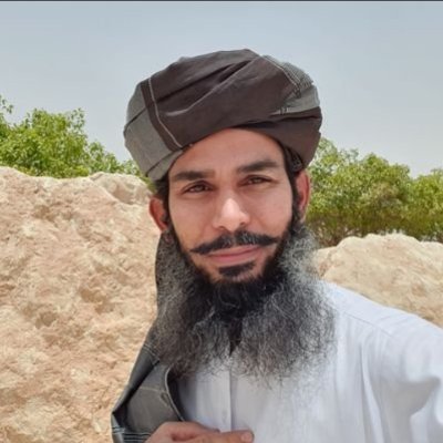 D3v1lKhan's profile picture. دنیا پیار کی جگہ ہے ایک چمی لو ایک چمی دو
