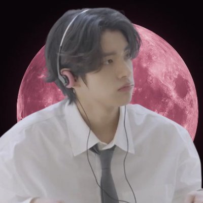 eliiinyourheart's profile picture. ✨engene ✨
ot7!! 
in the end the answer is always @enhypen.🌻
