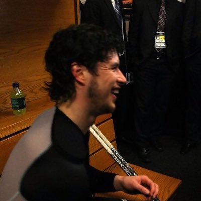 ForlornGirlDiaz's profile picture. Toronto sports victim.