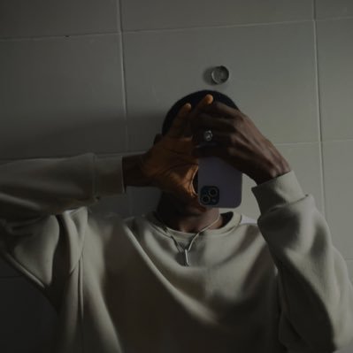 Maybekarinik's profile picture. This user is a figment of your imagination