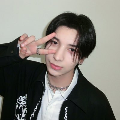 kage_and_me's profile picture. 世界を駆け抜けて星になる🌏🌌