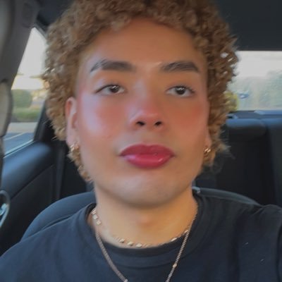 jeanscumrag6's profile picture. entering my latino masc era fr