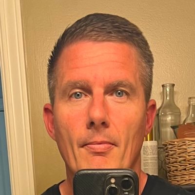 Todd40216443's profile picture. 