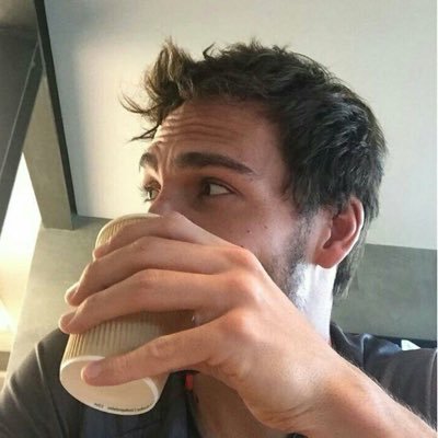 eosguribah's profile picture. @alw4nder