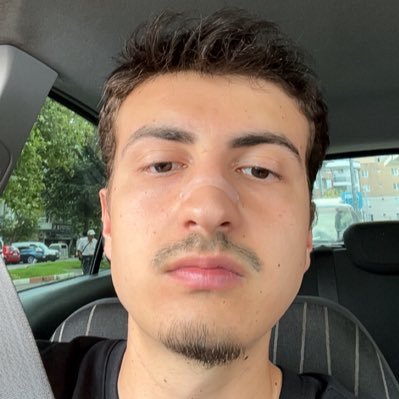 heisonlycans's profile picture. beşiktaş developer borsa fotoğraf kitap @ReadifyR