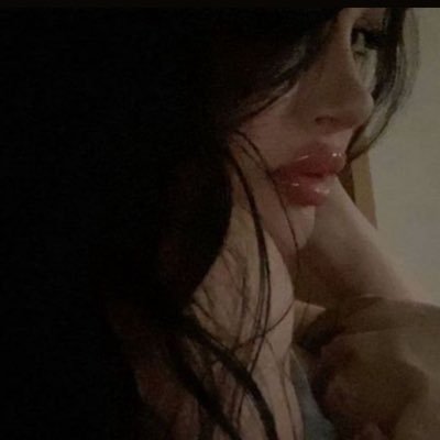 et1i_'s profile picture. دَل و دلال و زود . . غنج وتغلّي