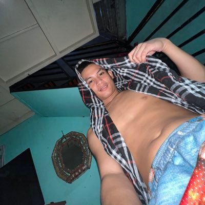 sangkakak233's profile picture. 