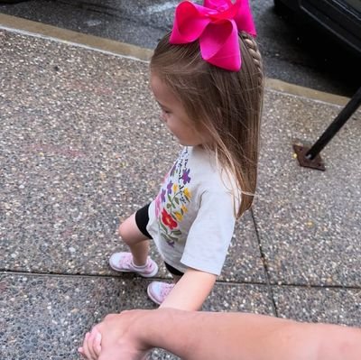HelinaBlum's profile picture. 
