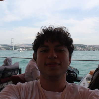 HamzaDoan19's profile picture. Gsü math student, ios devolopper.