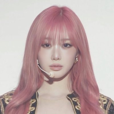 rhemarias's profile picture. ⠀ ⠀⠀⠀═━ ✿⃨ᰯᰭ shape of my heart 💗🗄 ୁׄ ⠞⡷