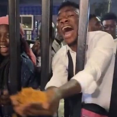 oneunseriousboy's profile picture. One very unserious fellow| Chelsea fan | Vinicius hater