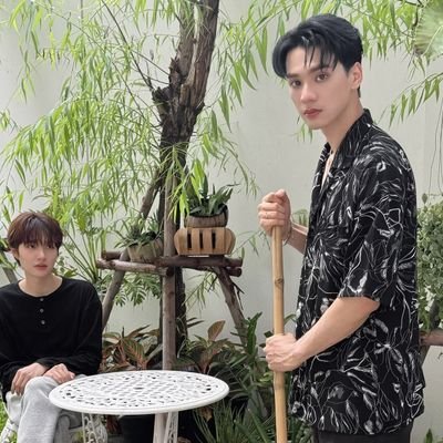 maneerxttz's profile picture. (( บัญชีนี้หัดเล่น เครนะๆ ))