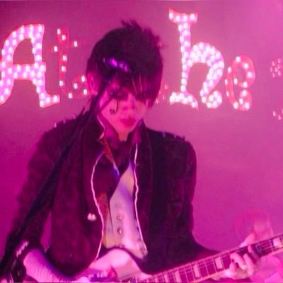 _prettyoddboy's profile picture. his infernal majesty of #heartagramtwt