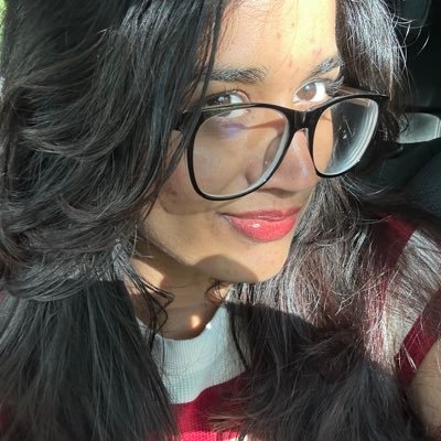 littleinssane's profile picture. 22