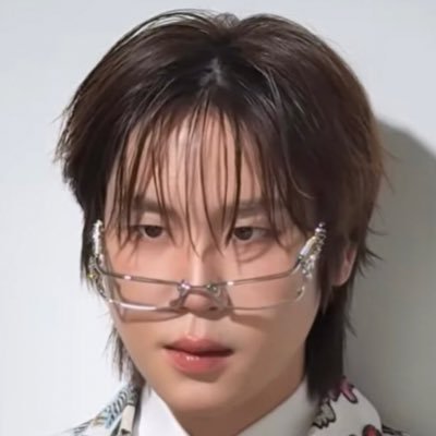 delihikayem's profile picture. Yerden yere vurulmuşuz be albayım