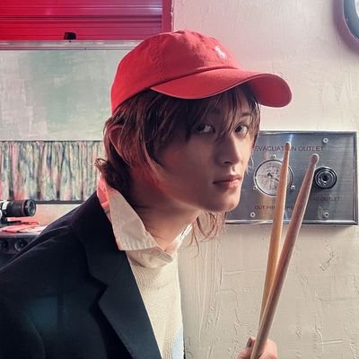 devqrandotte's profile picture. ㅤ 🪽⿶ㅤ  ㅤ֝  ✤ㅤ۫ㅤㅤ  ㅤ𝄄𝄄ㅤ  ㅤ 
ㅤ  𝖥𝗅𝗈𝗋𝗂𝖾́’𝗍𝗍  ㅤ ㅤㅤ