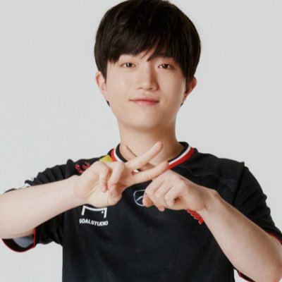 azertiing's profile picture. 