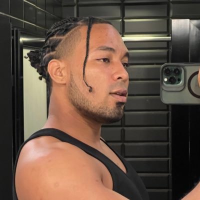 branireto's profile picture. Si quieres hablar, escribeme 🤷🏽‍♂️. El paquete incluye sarcasmo y muchas ganas de joder 🙂 Estudiante de lo que se estudia cuando no se encuentra que estudiar