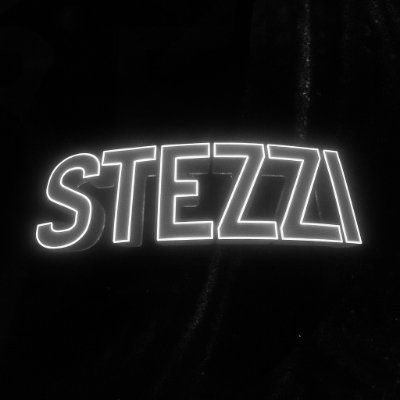 @thestezzi