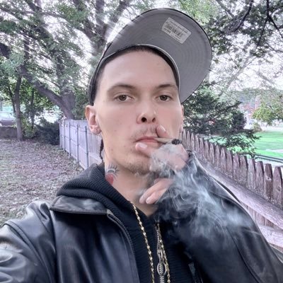 hoodbabysonny55's profile picture. #CertifiedDripper Free The Guys Til We See The Guys 🤞🏼 #LLJB #LLWASKO ‼️ 055