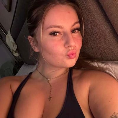 Sarahadam76122's profile picture. Known as Sarah😉 Always down for good vibes and fun times 😋 🤍MOM💋