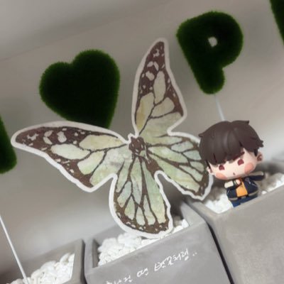 hpnn_3's profile picture. 𝘌𝘷𝘦𝘯 𝘮𝘺 𝘸𝘢𝘭𝘬 𝘸𝘢𝘴 𝘮𝘢𝘥𝘦 𝘰𝘧 𝘺𝘰𝘶𝘳 𝘭𝘰𝘷𝘦 𝘢𝘯𝘥 𝘺𝘰𝘶𝘳 𝘧𝘢𝘪𝘵𝘩 🦋