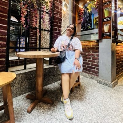 yourstruly_167's profile picture. drowning.