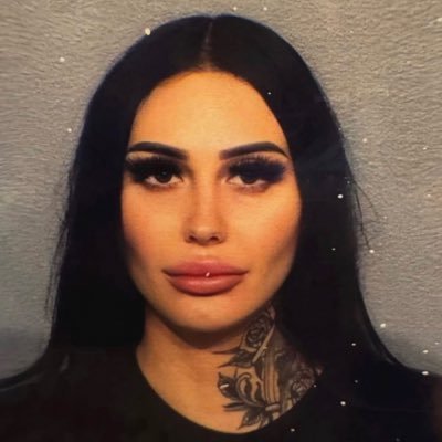 Kompetxtive's profile picture. i put duct tape on my switch, perfect aim