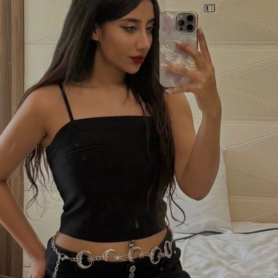 viyaaanaaa's profile picture. 