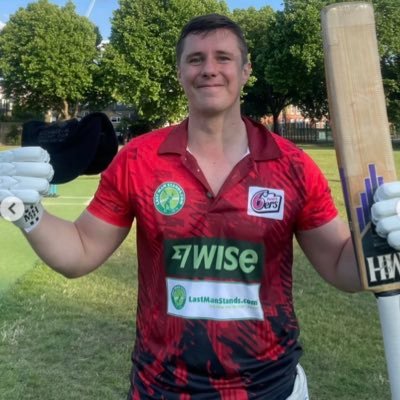 EllisStrand's profile picture. 🥴