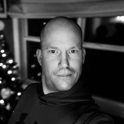 JeremyFoot1977's profile picture. Father, Paramedic,. Scuba Diver and Golfer. Unproduced Screenwriter…Will read your screenplay if you would like.