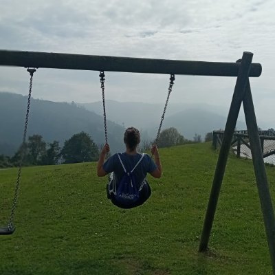 AninaColloto's profile picture. La antigua muyer tirita.
Rizosa.
Llevo visto más fúbol que les vaques de Lezama.
Cuando tengo tiempu, voi almorzar al aire llibre.