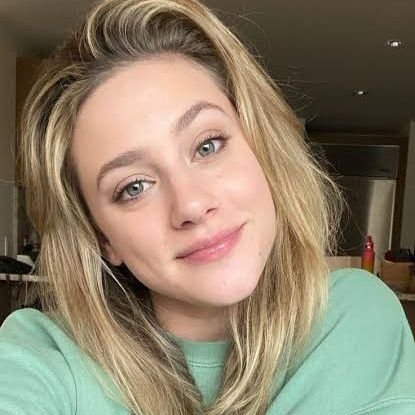 MaryErin43733's profile picture. 