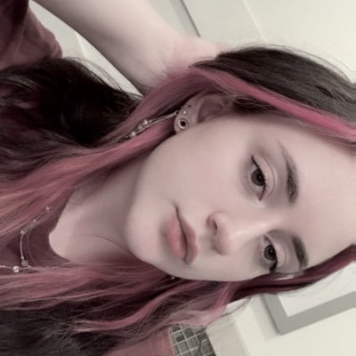 alissaxfurr's profile picture. 18+ I Like Bacon,Music,Starbucks,Mochi,And Making Furry Puns,And I'm A Vewy Fur-Giving Folf, If I Type Wierd, Its To Sound Cute lol😭