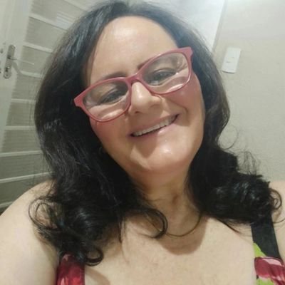 Luciarabati22's profile picture. 