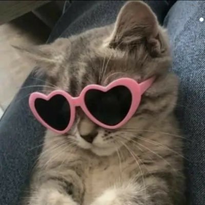 natalieweeks211's profile picture. 
