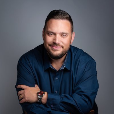 MikeNellis__'s profile picture. Dad. Husband. Entrepreneur. Dem strategist. Raised over $1B online for Dems & nonprofits. 1M+ subscribers on Substack (and growing). Be a joyful warrior.