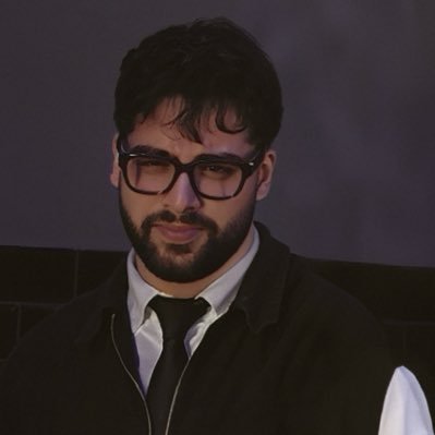 urcomputiful's profile picture. 25, entp. prvt: @kensfolder 📁