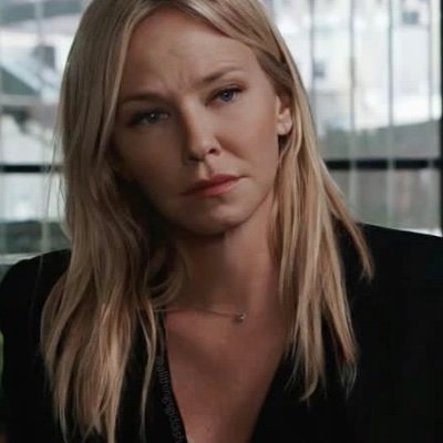 carisiswife's profile picture. ──  amanda rollins protector. ✦ ꫂ ၴႅၴ