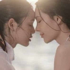 felixfelicisZDP's profile picture. Ero qui solo per commentare le #zelena #gf, ora onestamente non lo so che sto facendo 
ma sento di dover scrivere #lmsy #thai #gl