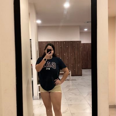 kenyacosio's profile picture. 𝑏𝑒𝑙𝑙𝑎 𝑐𝑜𝑚𝑜 𝑒𝑙 𝑠𝑜𝑙 𝑑𝑒 𝑎𝑏𝑟𝑖𝑙