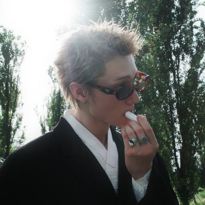 writtenbymartin's profile picture. semi ia — will come back in late dec!