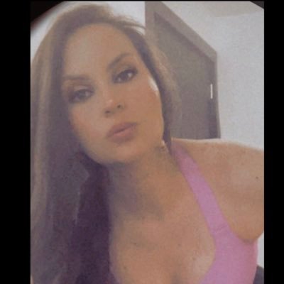 medioportuitear's profile picture. Live, love, laugh!