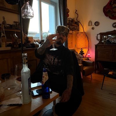 Sergueivit67's profile picture. I need LFA for my Life !