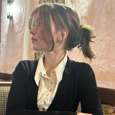 zalivelle's profile picture. 