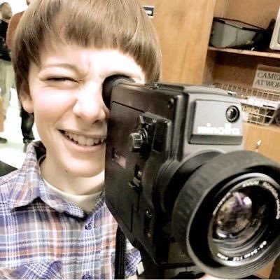 craftybyers's profile picture. 