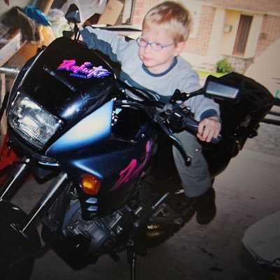 tjrskevain's profile picture. 