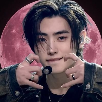 SUNBRENGENE's profile picture. Sunghoon is my bias 💘 EN-ENGENE 🎀 OT7 Vampires🩸