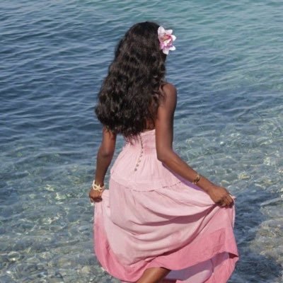 mo00ji_'s profile picture. 