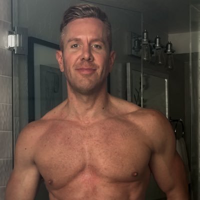 lucasjakex's profile picture. 👋🏼 guys. Starting over here on X but check out https://t.co/YS9POk8Gyg @fabscout IG: _lucasjake_